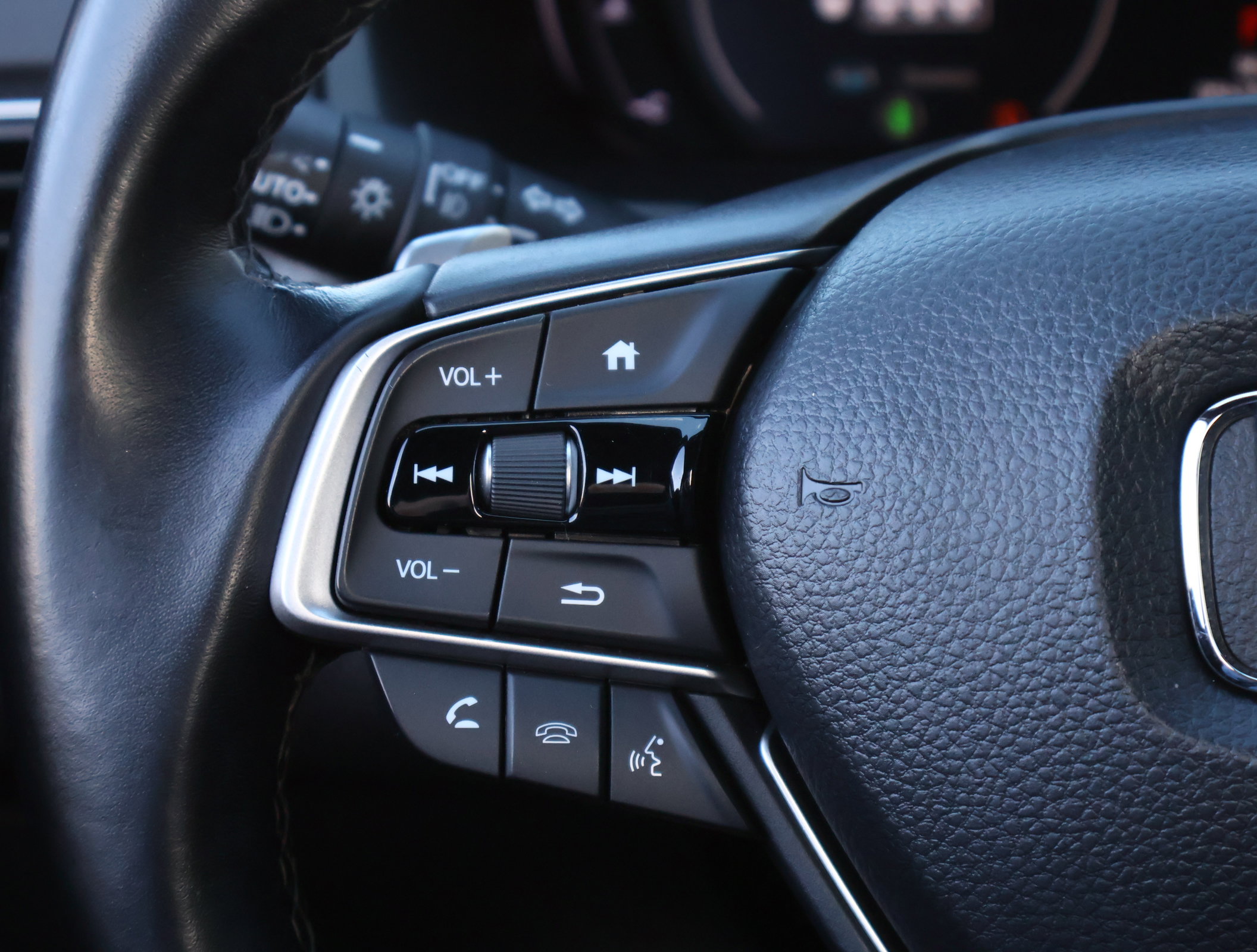 Used 2022 Honda Accord Sport image 14