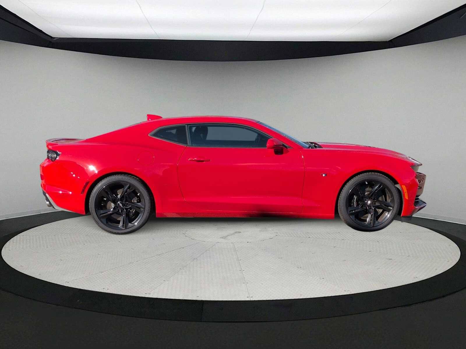 Used 2023 Chevrolet Camaro SS image 9