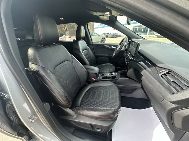 Used 2023 Ford Escape ST-Line Elite w/ Premium Technology Package image 30