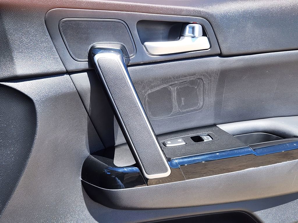 Used 2020 Kia Sportage EX w/ Option Group 15 image 13