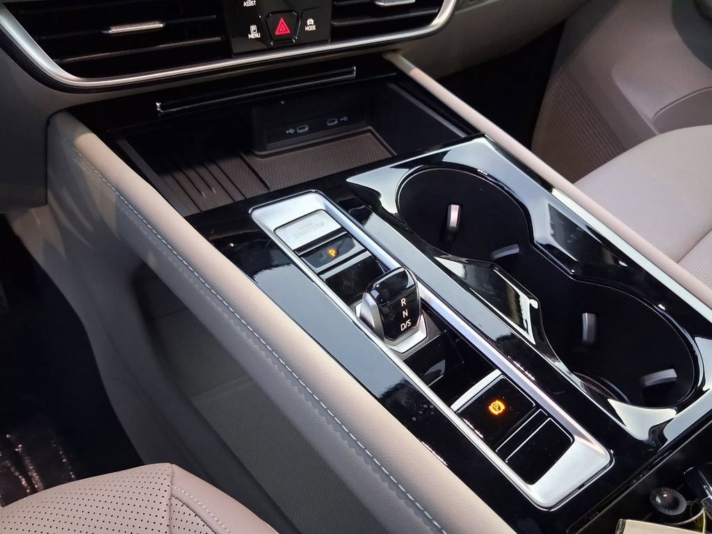 New 2026 Volkswagen Atlas SE FWD image 10