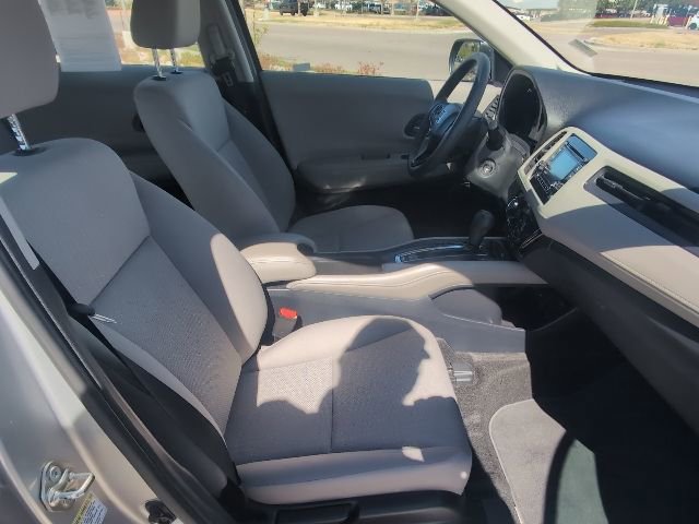 Used 2016 Honda HR-V LX image 32