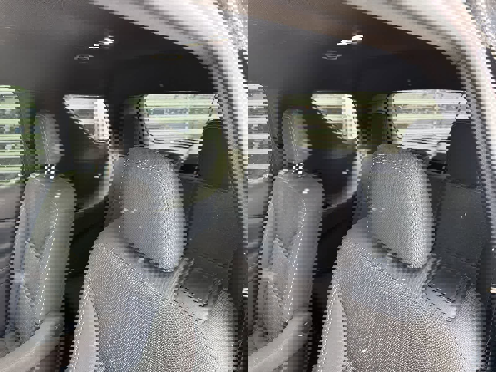 Used 2024 Chevrolet Traverse LT image 8