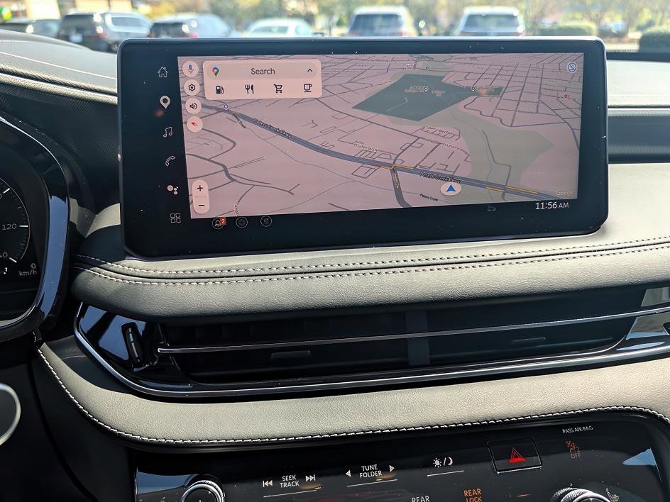 New 2026 INFINITI QX60 Luxe image 16