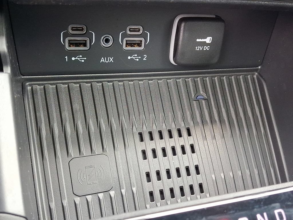 New 2026 Jeep Grand Cherokee Altitude AWD/4WD image 19