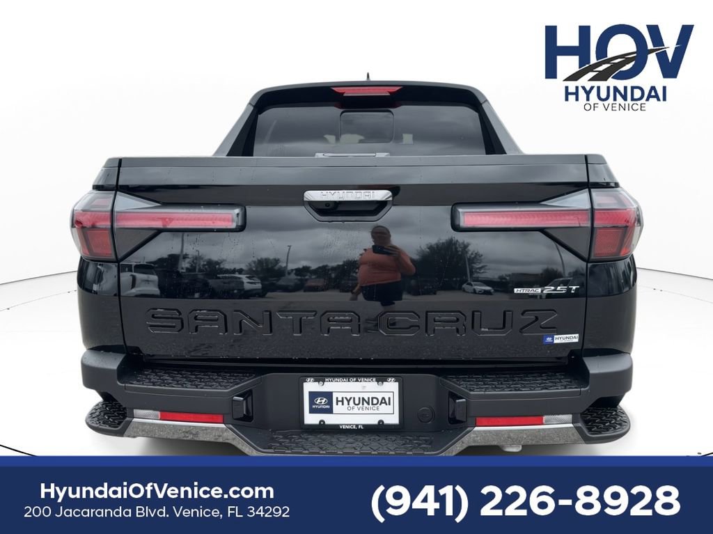 New 2025 Hyundai Santa Cruz Limited image 4