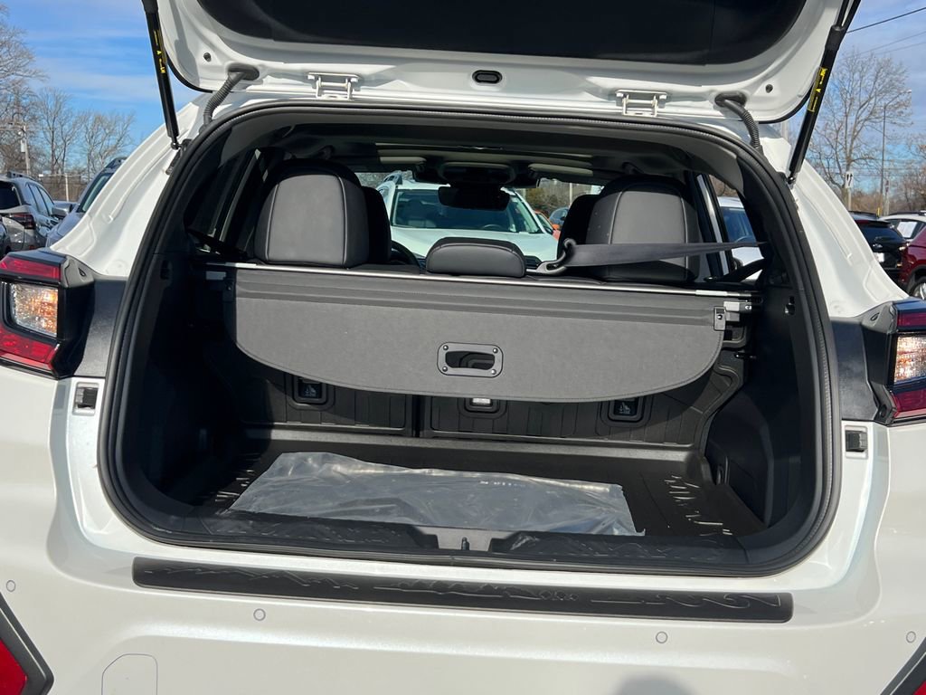 Certified 2025 Subaru Crosstrek 2.5i Limited w/ Crosstrek Mirror Package image 16