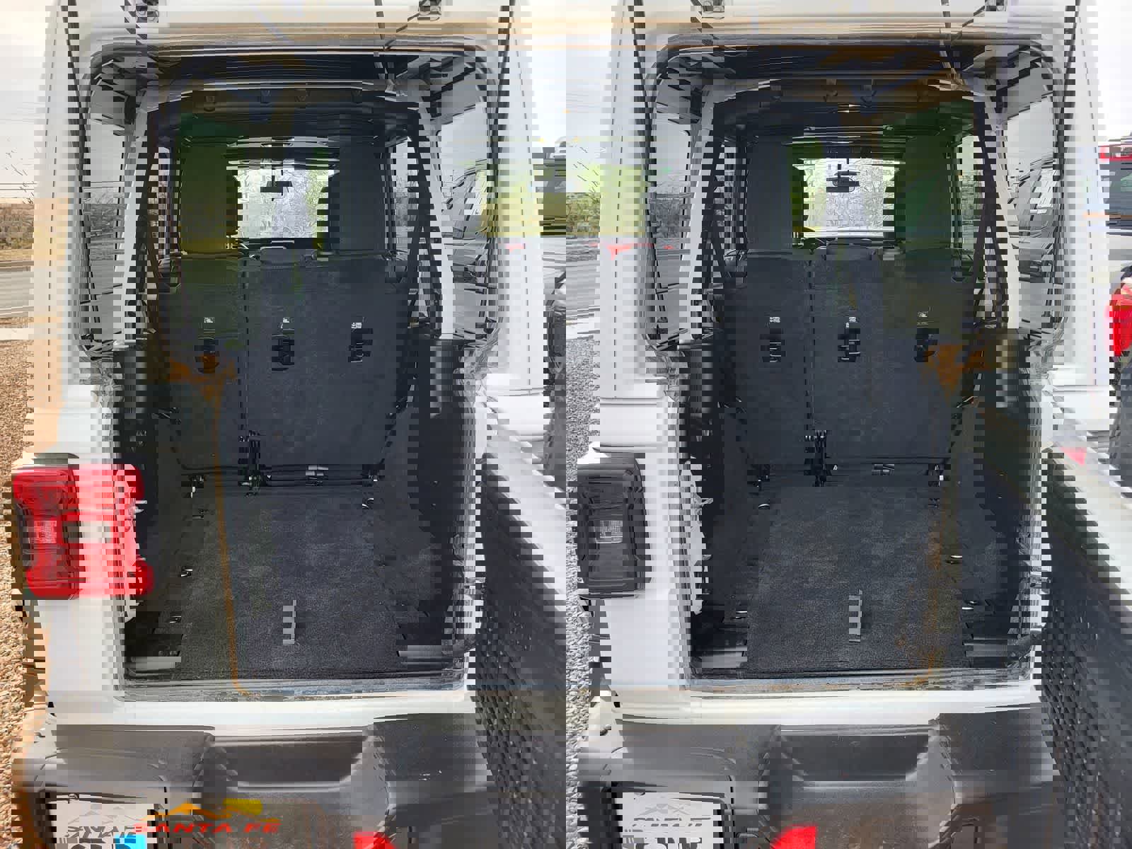 Used 2019 Jeep Wrangler Unlimited Rubicon w/ Steel Bumper Group image 32