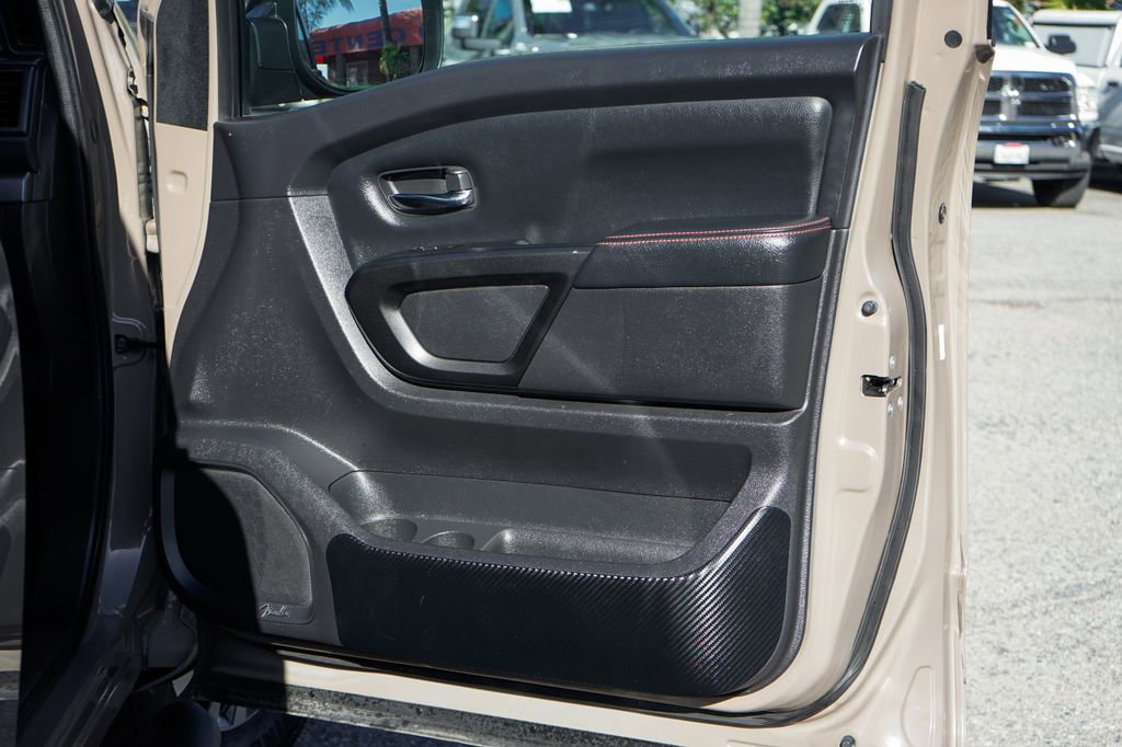 Used 2021 Nissan Titan PRO-4X w/ Pro-4x Utility Package image 41
