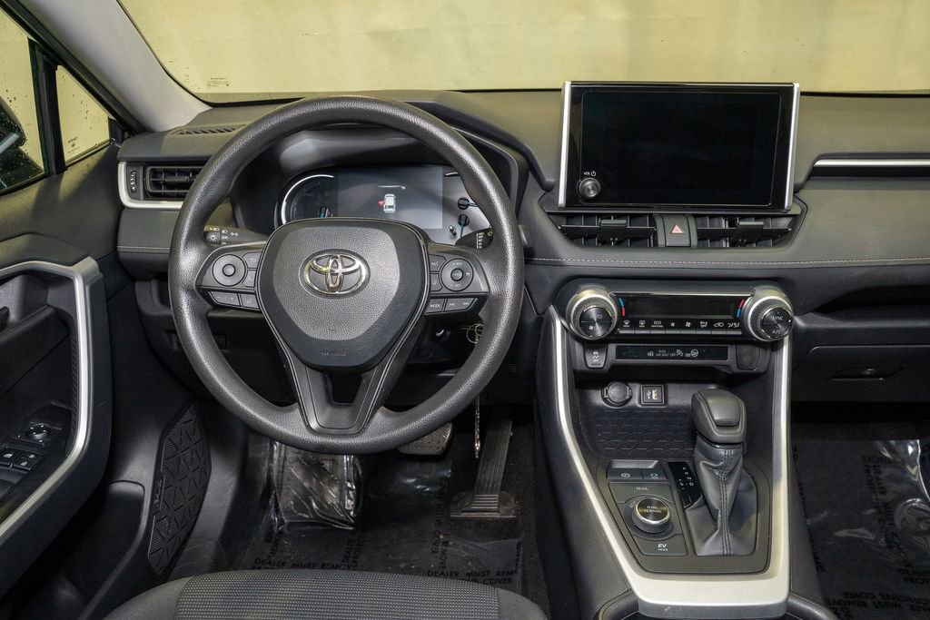 Certified 2025 Toyota RAV4 LE image 6