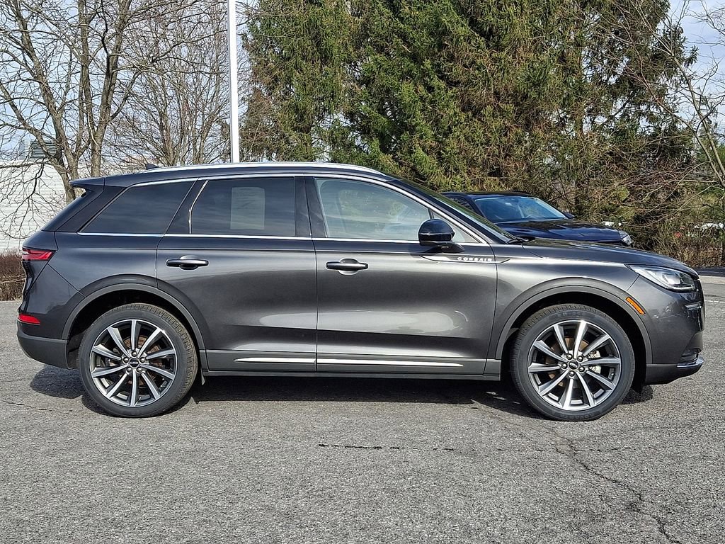 Used 2020 Lincoln Corsair Reserve w/ Elements Package image 11