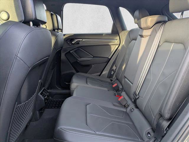 Used 2021 Audi Q3 2.0T Premium Plus w/ Premium Plus Package image 19