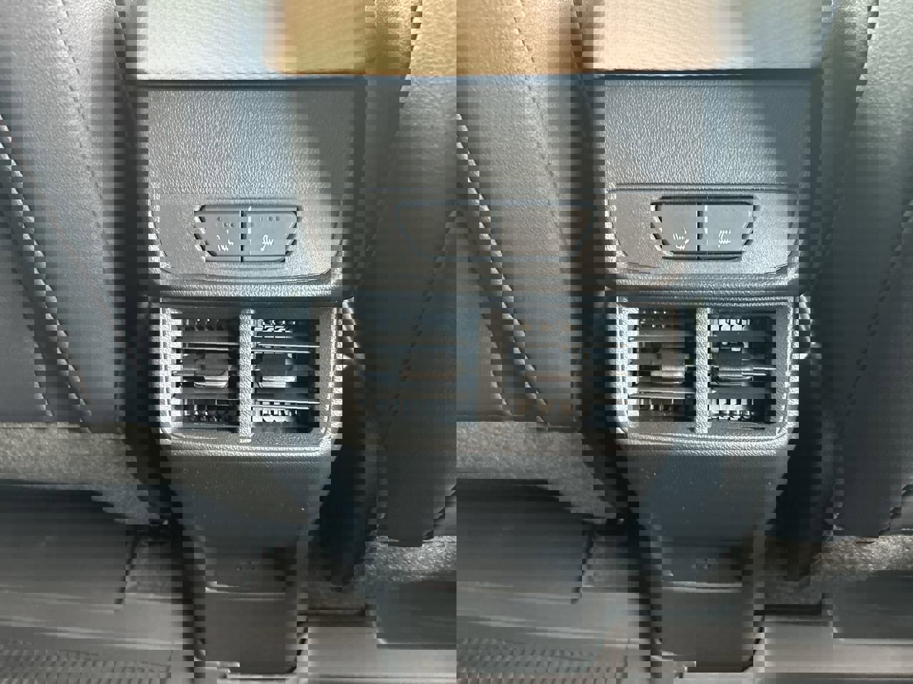 New 2026 Chevrolet Equinox ACTIV w/ Convenience Package III image 20