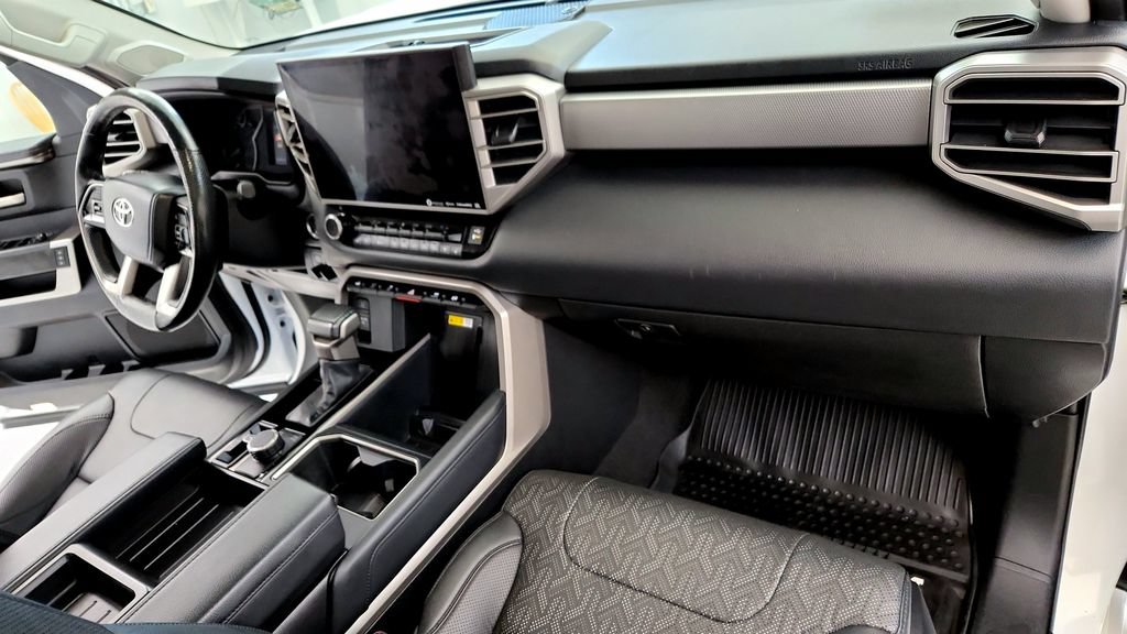 Certified 2022 Toyota Tundra Limited AWD/4WD image 15