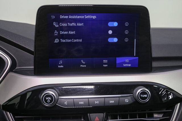 Used 2022 Ford Escape SE w/ Cold Weather Package FWD image 21
