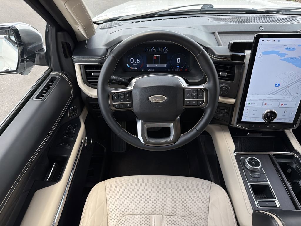 Used 2024 Ford Expedition Platinum RWD image 13
