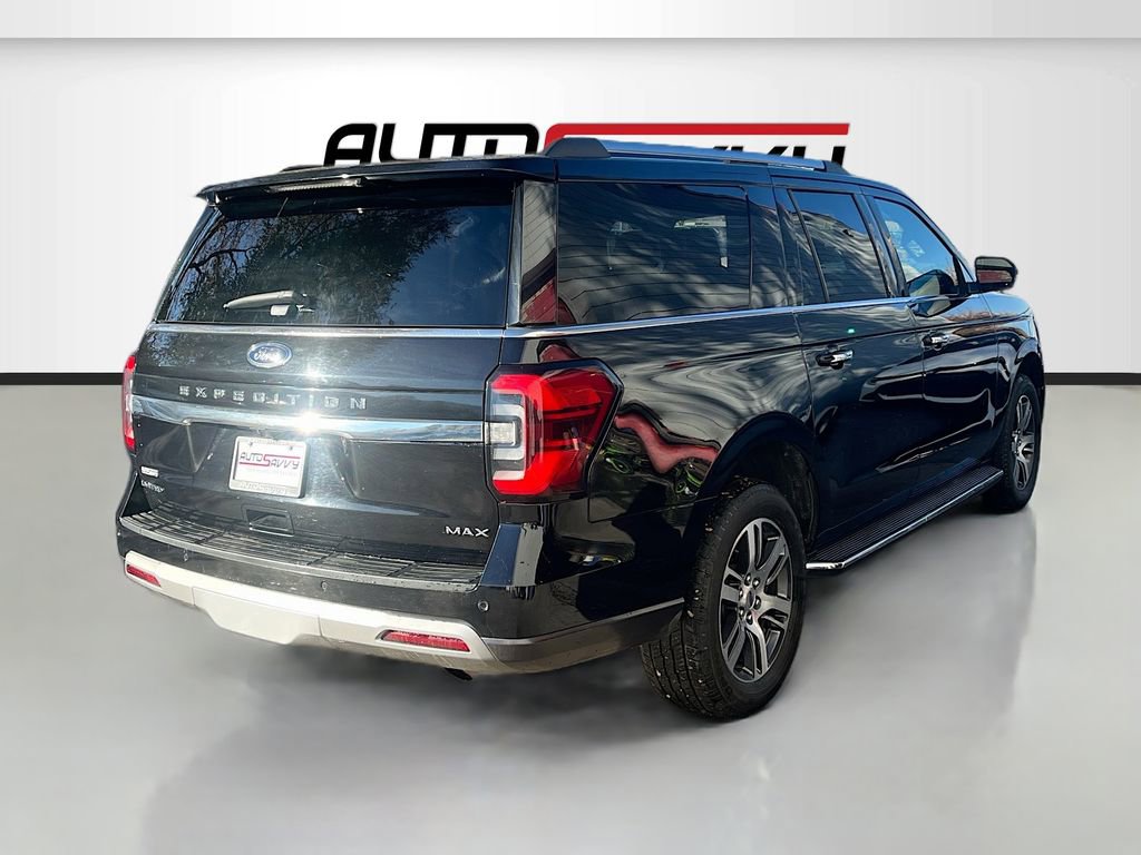 Used 2023 Ford Expedition Max Limited image 7