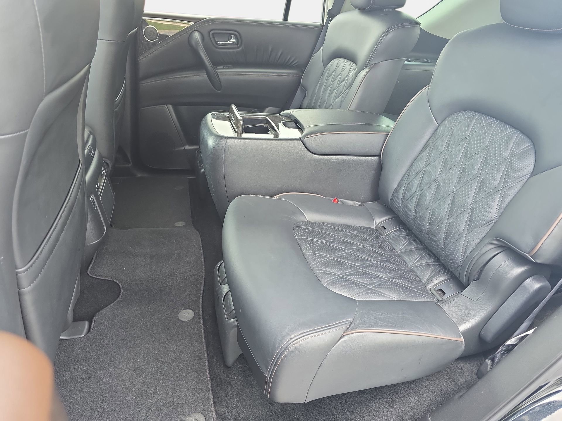 Used 2023 Nissan Armada Platinum w/ Captain's Chairs Package AWD/4WD image 14