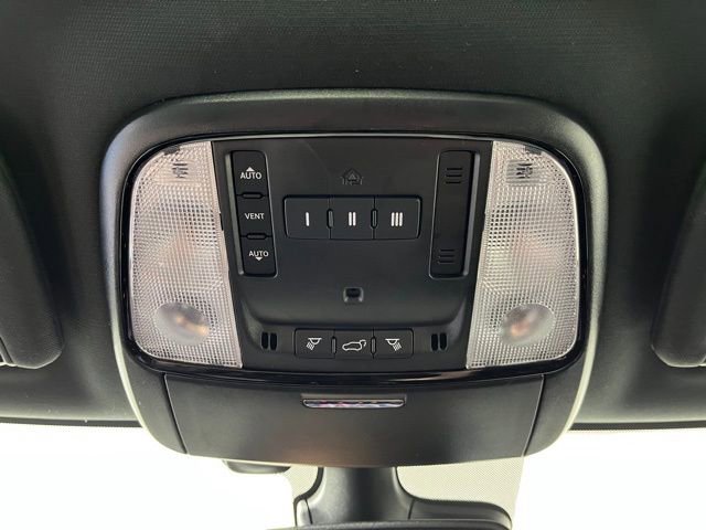 Used 2023 Dodge Durango GT image 36