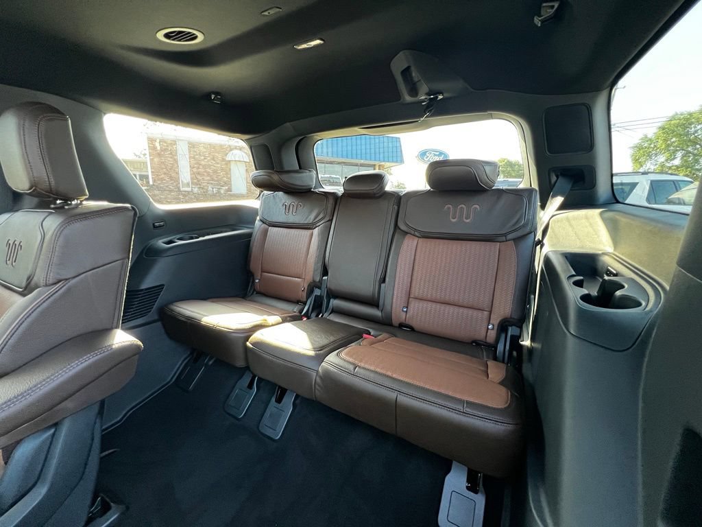 New 2027 Ford Expedition King Ranch RWD image 20