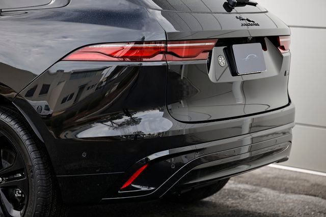 New 2026 Jaguar F-PACE R-Dynamic S AWD/4WD image 11