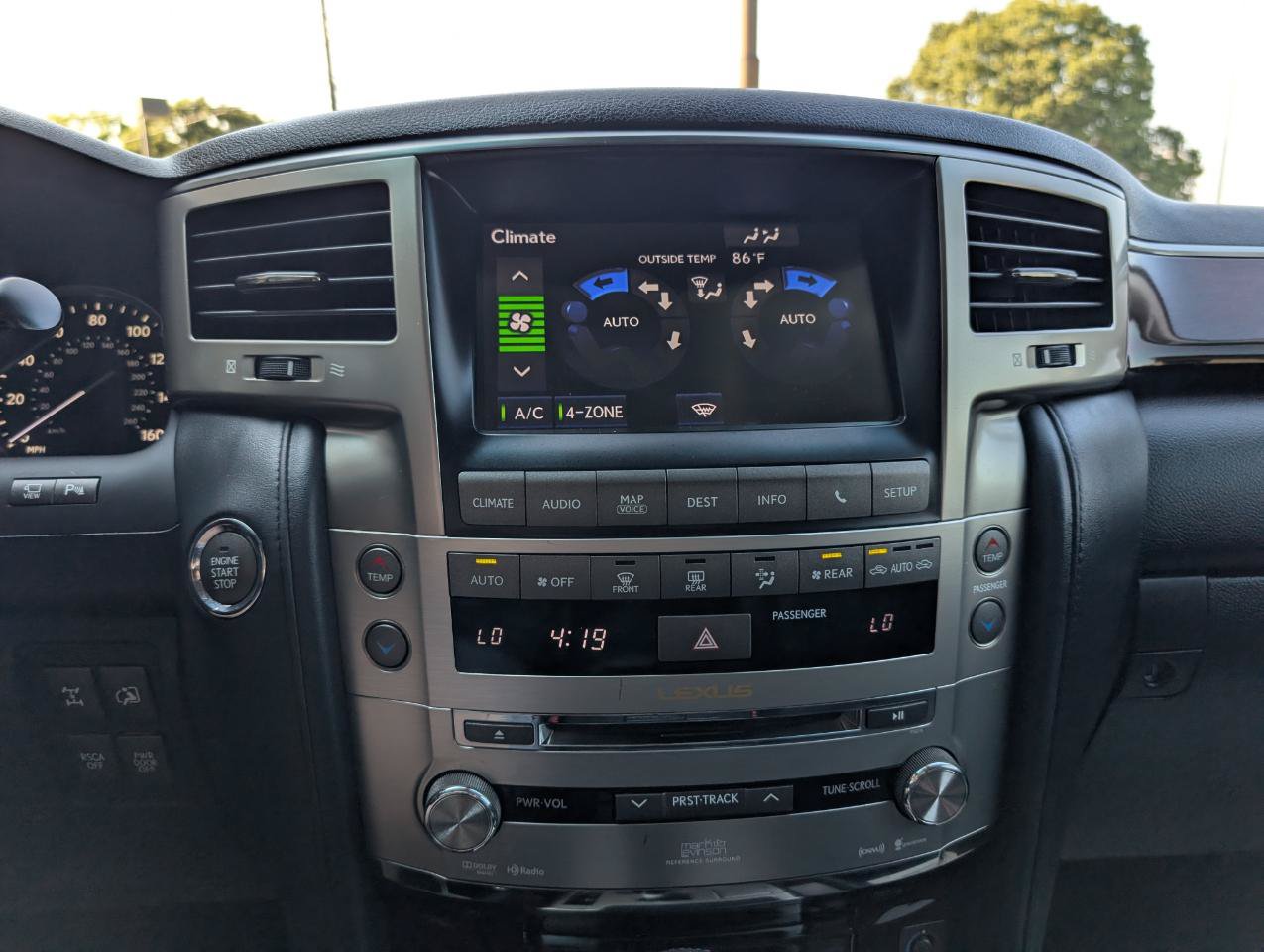 Used 2013 Lexus LX 570 4WD w/ Luxury Pkg w/Pre-crash image 17