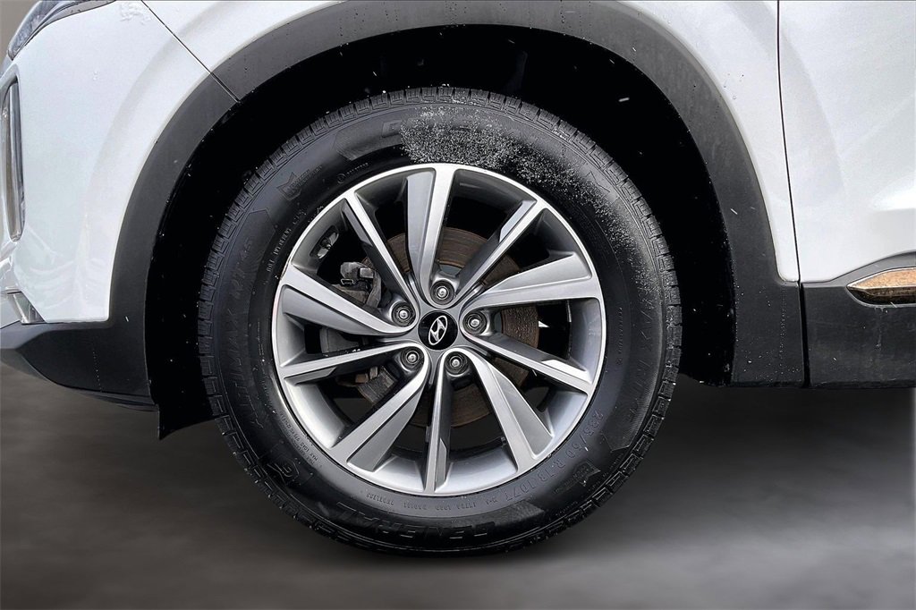 Used 2020 Hyundai Santa Fe Limited image 32