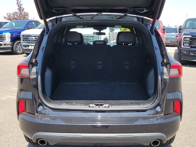 Certified 2024 Ford Escape ST-Line AWD/4WD image 12
