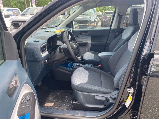 New 2025 Ford Maverick XLT FWD image 7