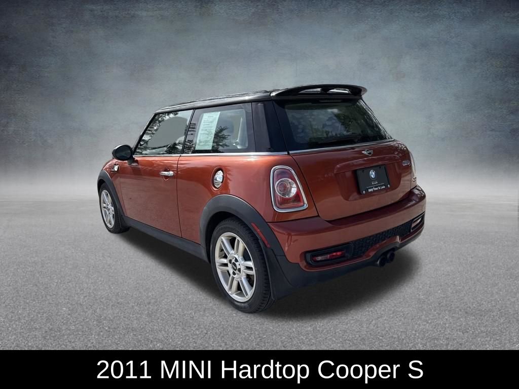Used 2011 MINI Cooper S image 3