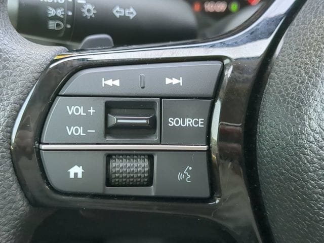 Used 2023 Honda Pilot LX image 22