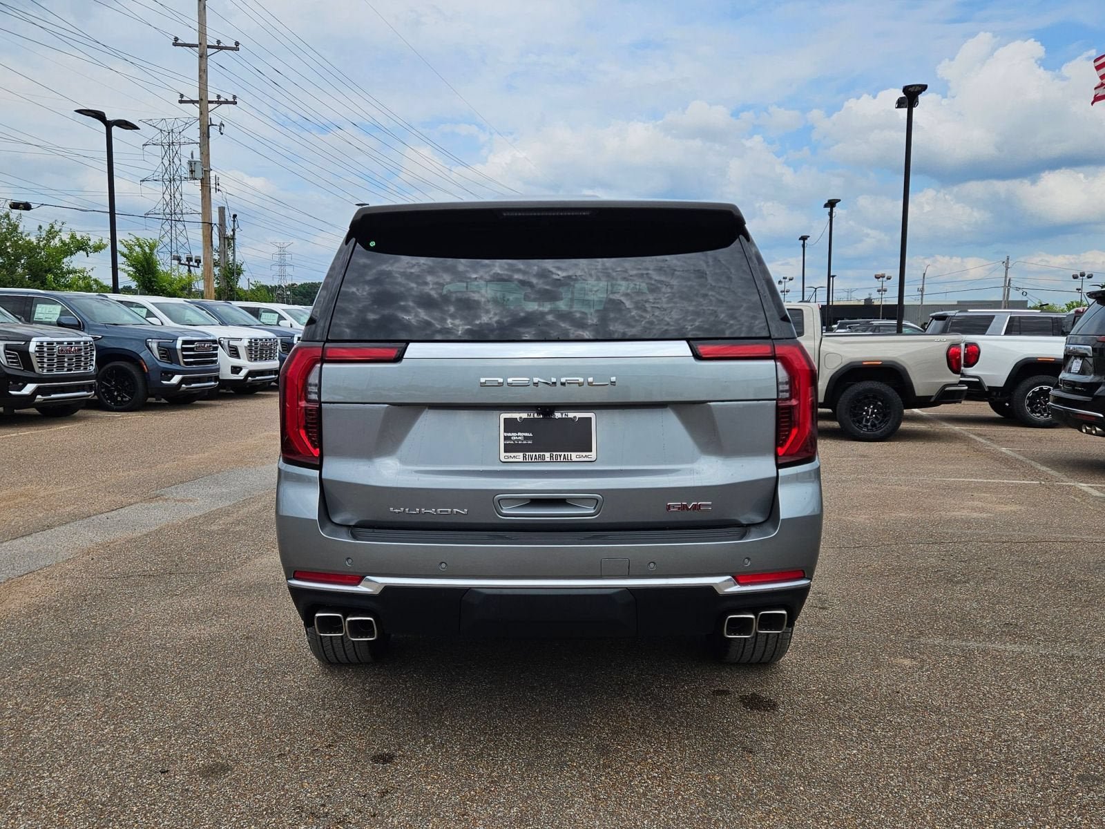 New 2026 GMC Yukon Denali AWD/4WD image 5