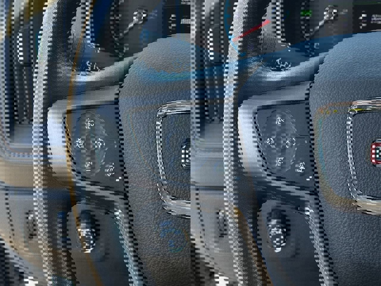 Certified 2022 GMC Canyon AT4 AWD/4WD image 13