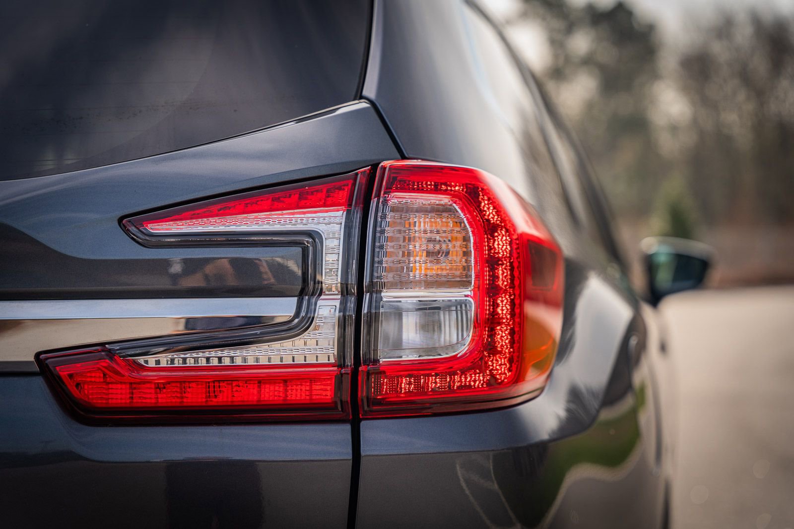 Used 2024 Subaru Ascent Premium w/ Convenience Package image 14