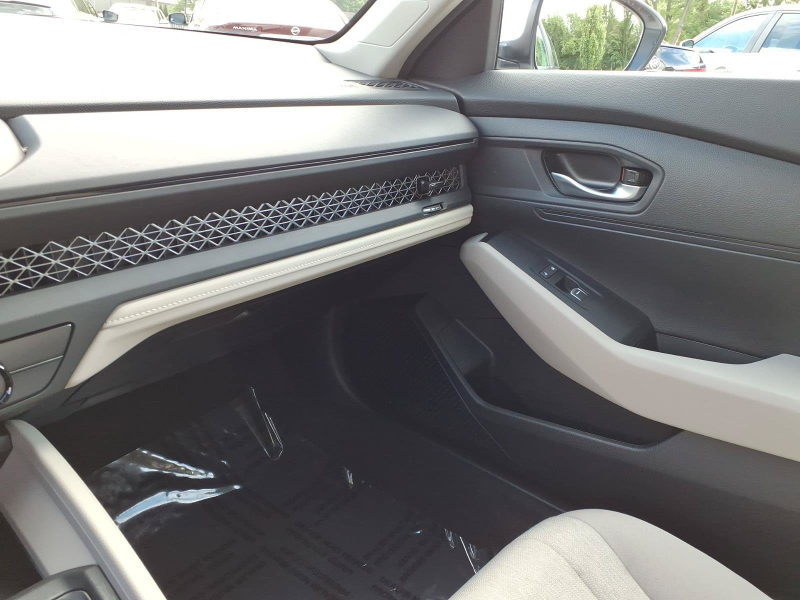 Certified 2024 Honda Accord LX image 22
