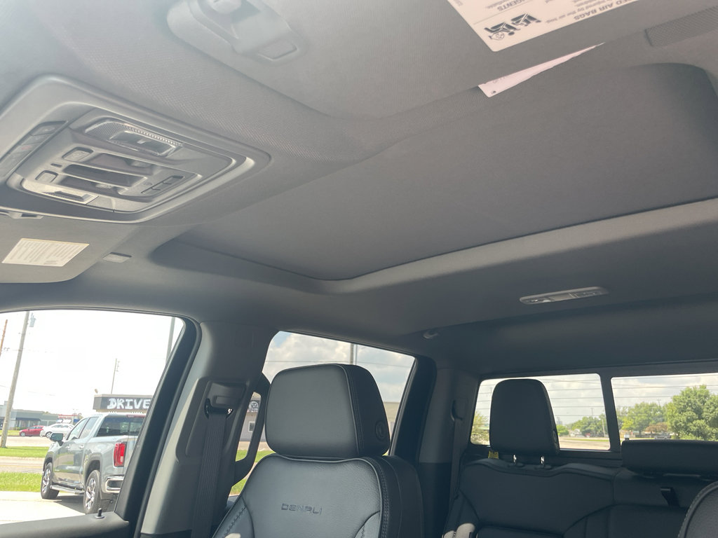 New 2026 GMC Sierra 1500 Denali w/ Technology Package image 19