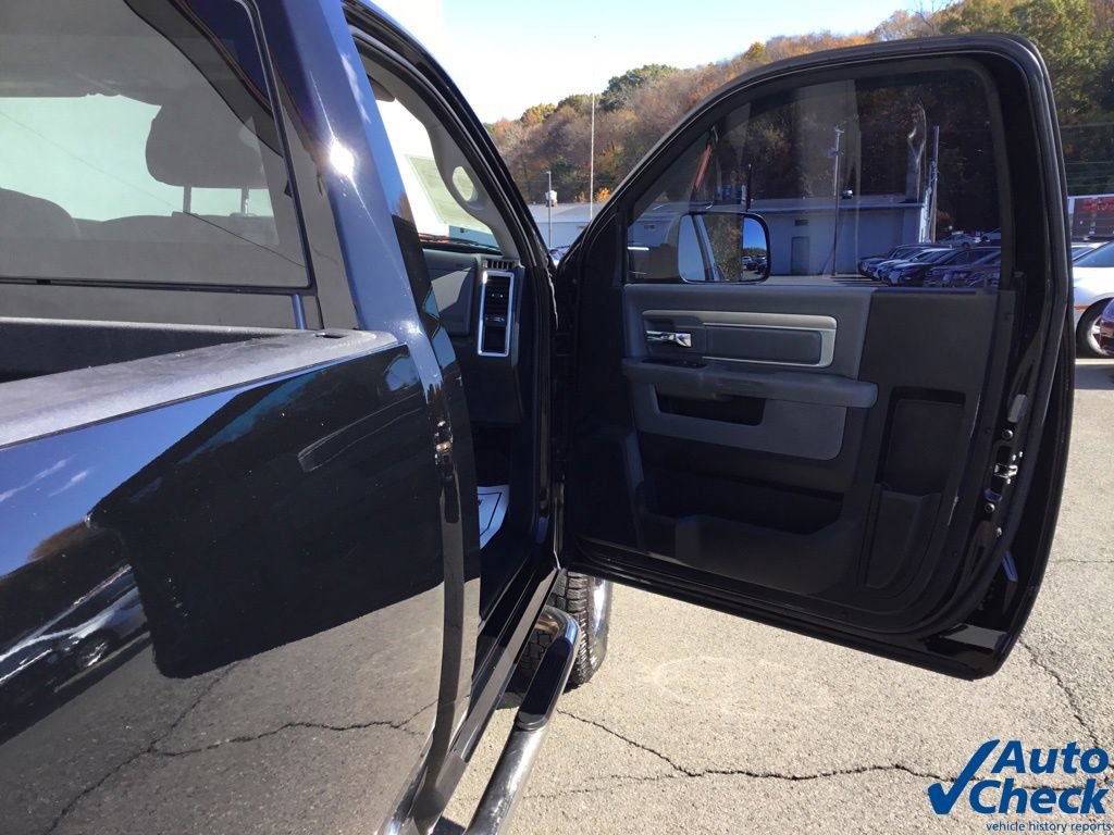 Used 2014 RAM 2500 SLT w/ Popular Equipment Group image 34