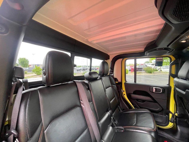 Used 2023 Jeep Gladiator Mojave w/ Cold Weather Group AWD/4WD image 15