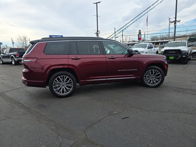 Used 2024 Jeep Grand Cherokee L Summit image 8