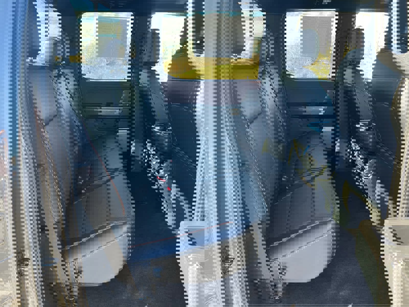 Used 2022 Ford F150 Lariat w/ Equipment Group 502A High image 27