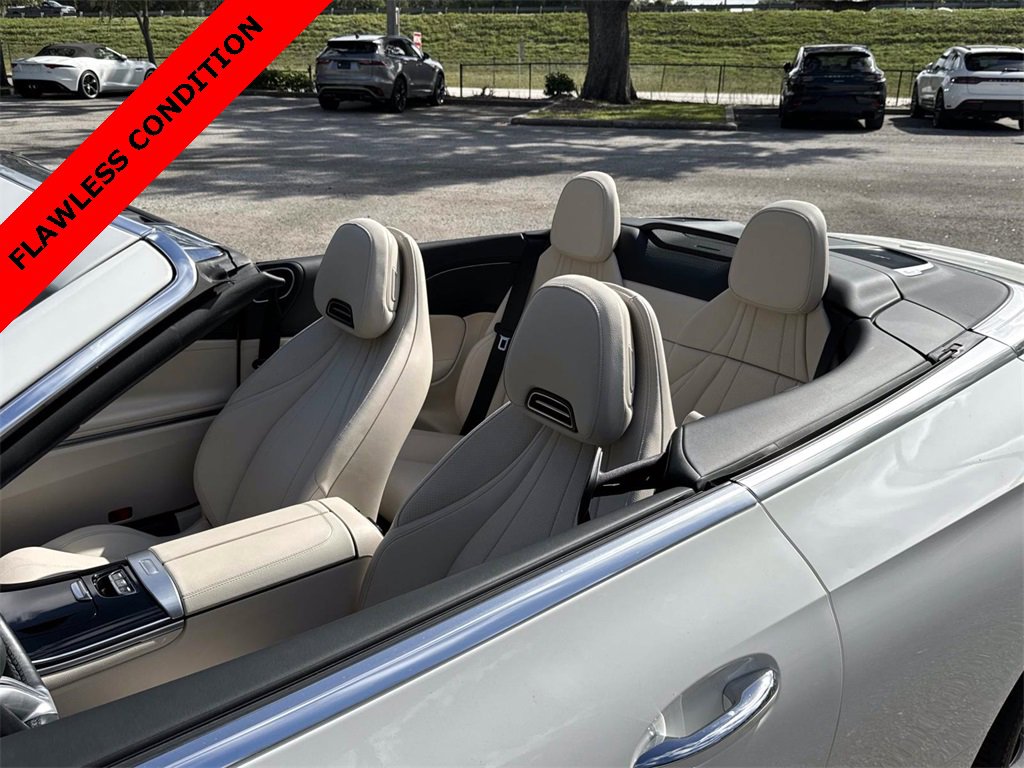 Used 2024 Mercedes-Benz CLE 300 4MATIC Cabriolet image 27