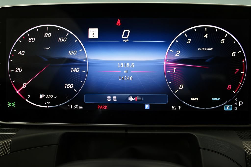 Used 2025 Mercedes-Benz CLE 300 4MATIC Coupe image 19