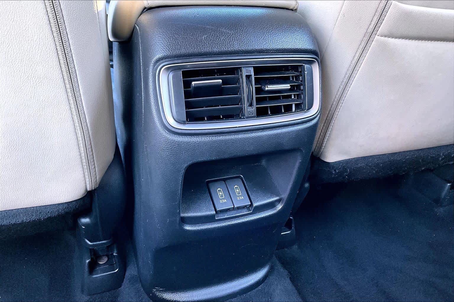 Used 2017 Honda CR-V Touring image 32