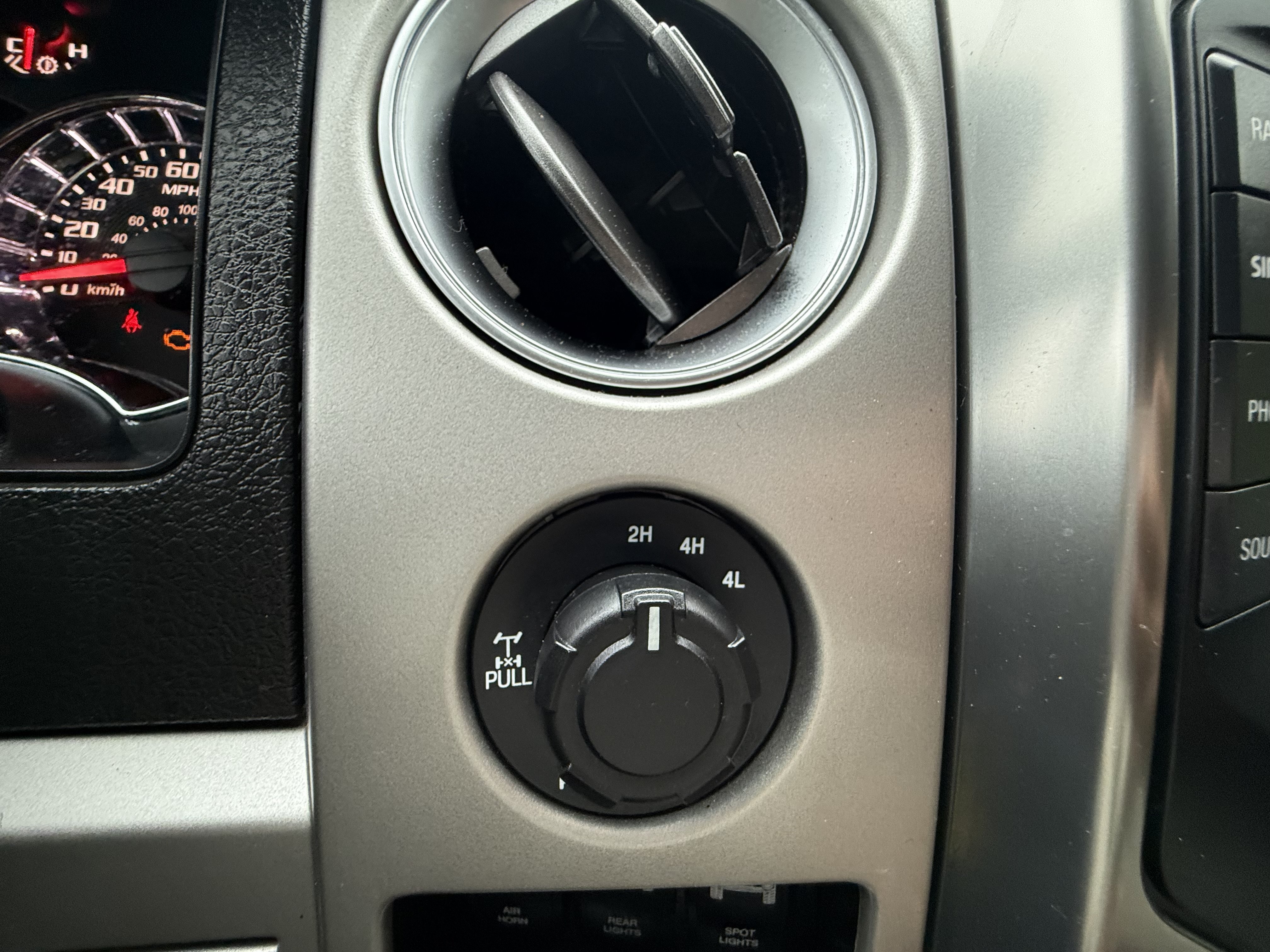 Used 2013 Ford F150 FX4 AWD/4WD image 23