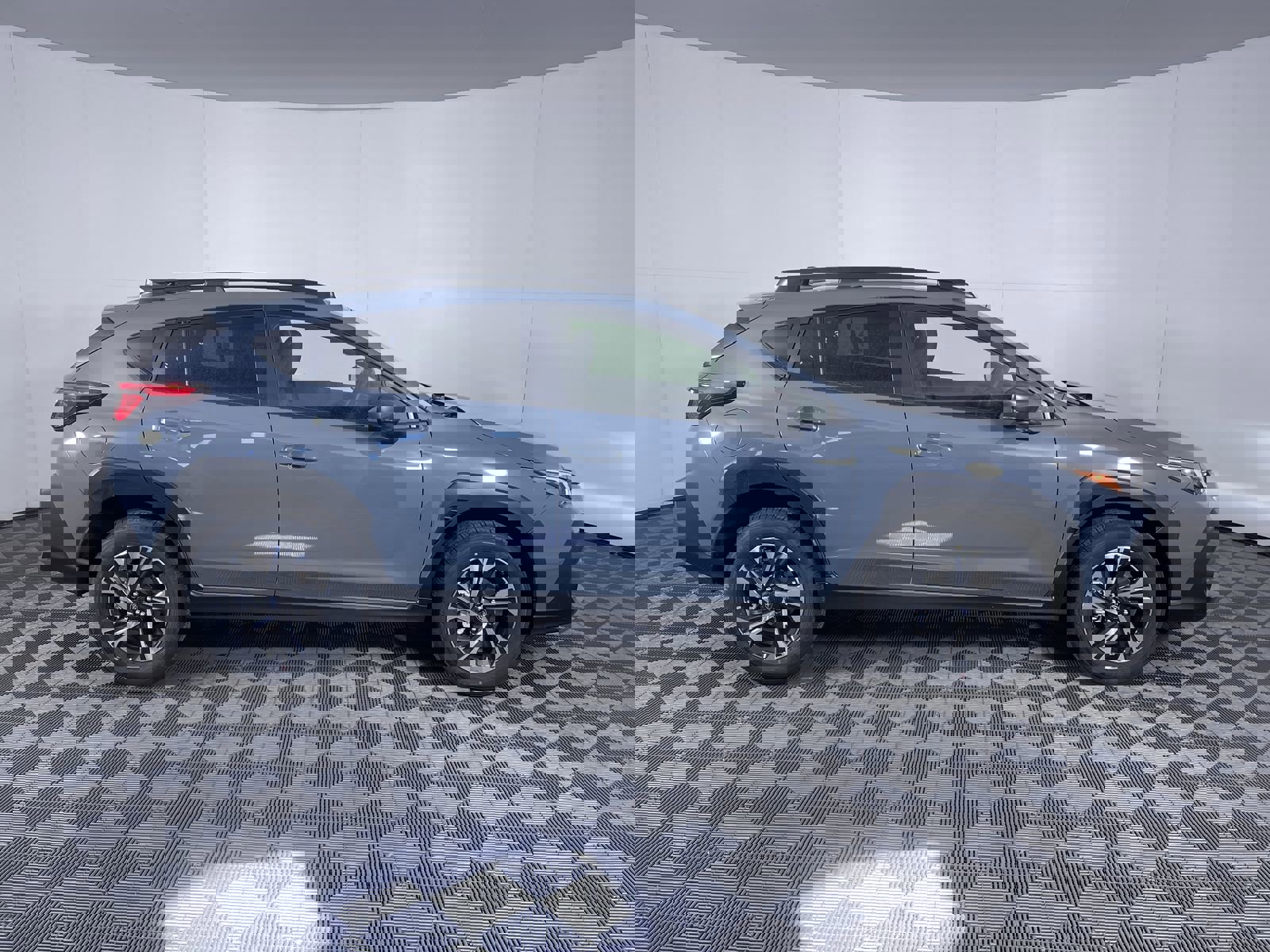 Used 2025 Subaru Crosstrek 2.5i Premium w/ Crosstrek Mirror Package image 10