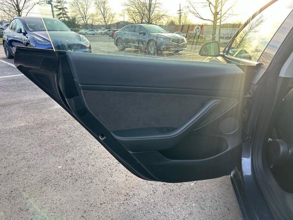 Used 2023 Tesla Model 3 Long Range image 11