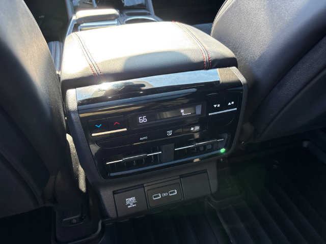 Used 2022 Acura MDX A-Spec AWD/4WD image 16