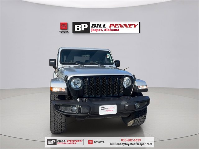 Used 2023 Jeep Gladiator Willys image 8