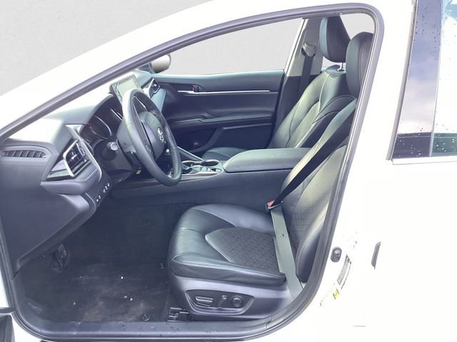 Used 2023 Toyota Camry XSE w/ Cold Weather Package image 7