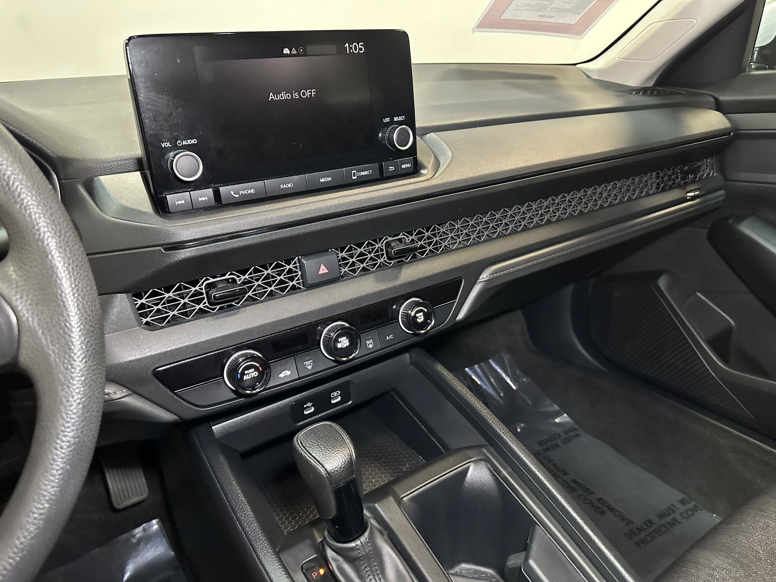 Certified 2023 Honda Accord LX image 27